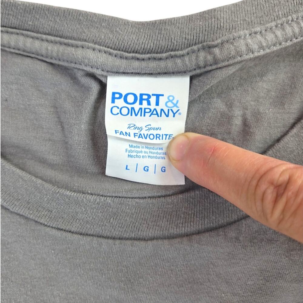 Port & Company| Reworked/Upcycled Leggy Ostritch T-shirt | Size Large - Picture 5 of 6